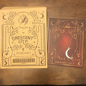 FairyLoot Crescent City Necklace